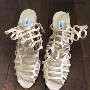 Steve Madden sandals. Never been worn